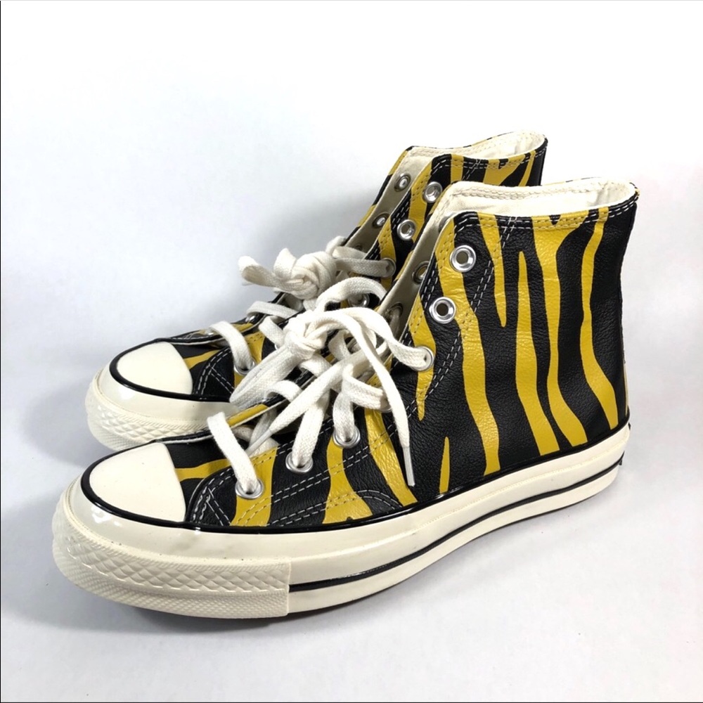 NWOT Converse Tiger Print WOMENS 7.5 | MEN…